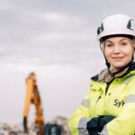 Elle Niemistö on valittu Syklon tuotantopäälliköksi ja katsoo kameraan hymyillen.